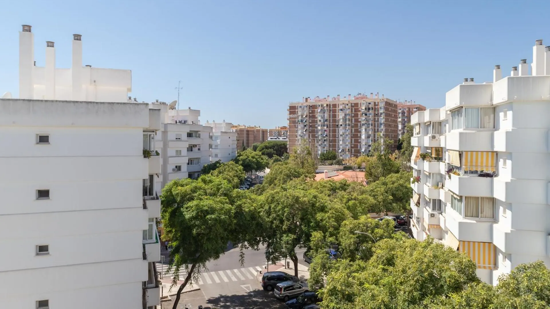 דירות בנאלמדנה Vb Myramar 1Bdr Penthouse Centre-Coast 0*,  ספרד