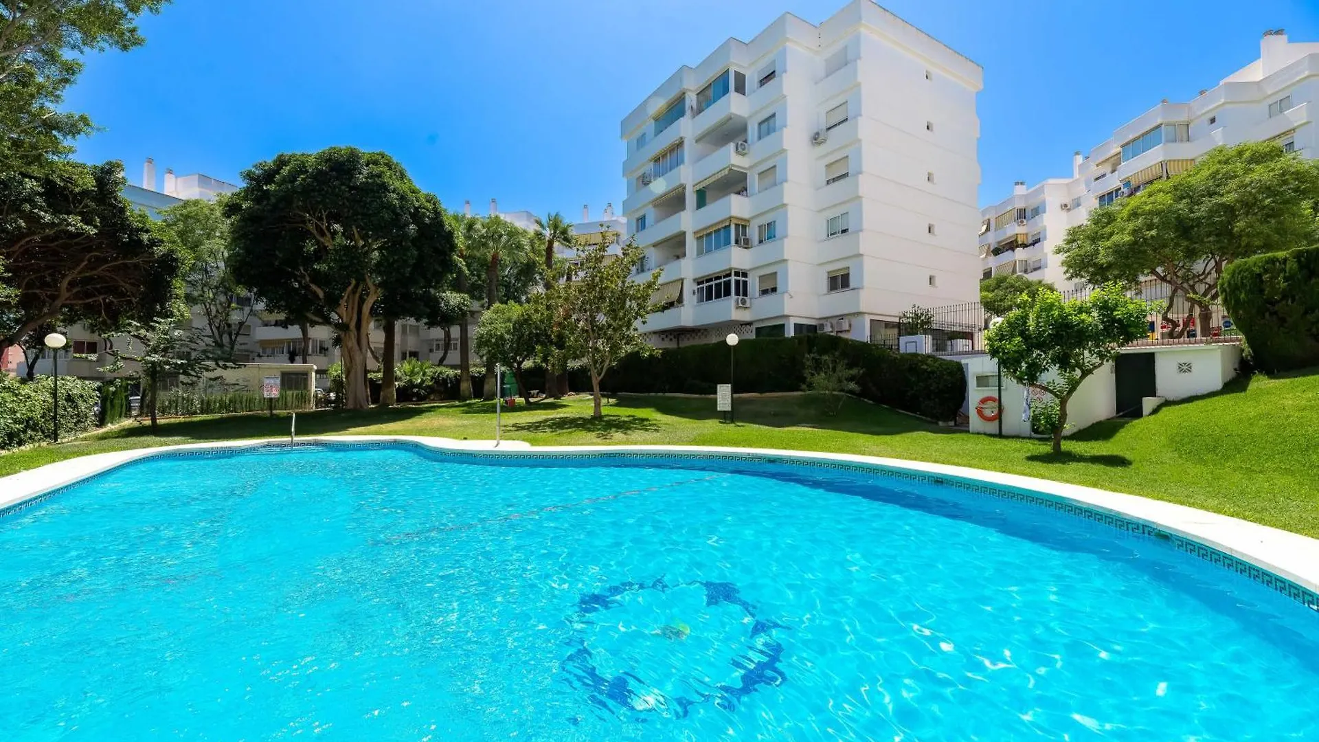 דירות בנאלמדנה Vb Myramar 1Bdr Penthouse Centre-Coast
