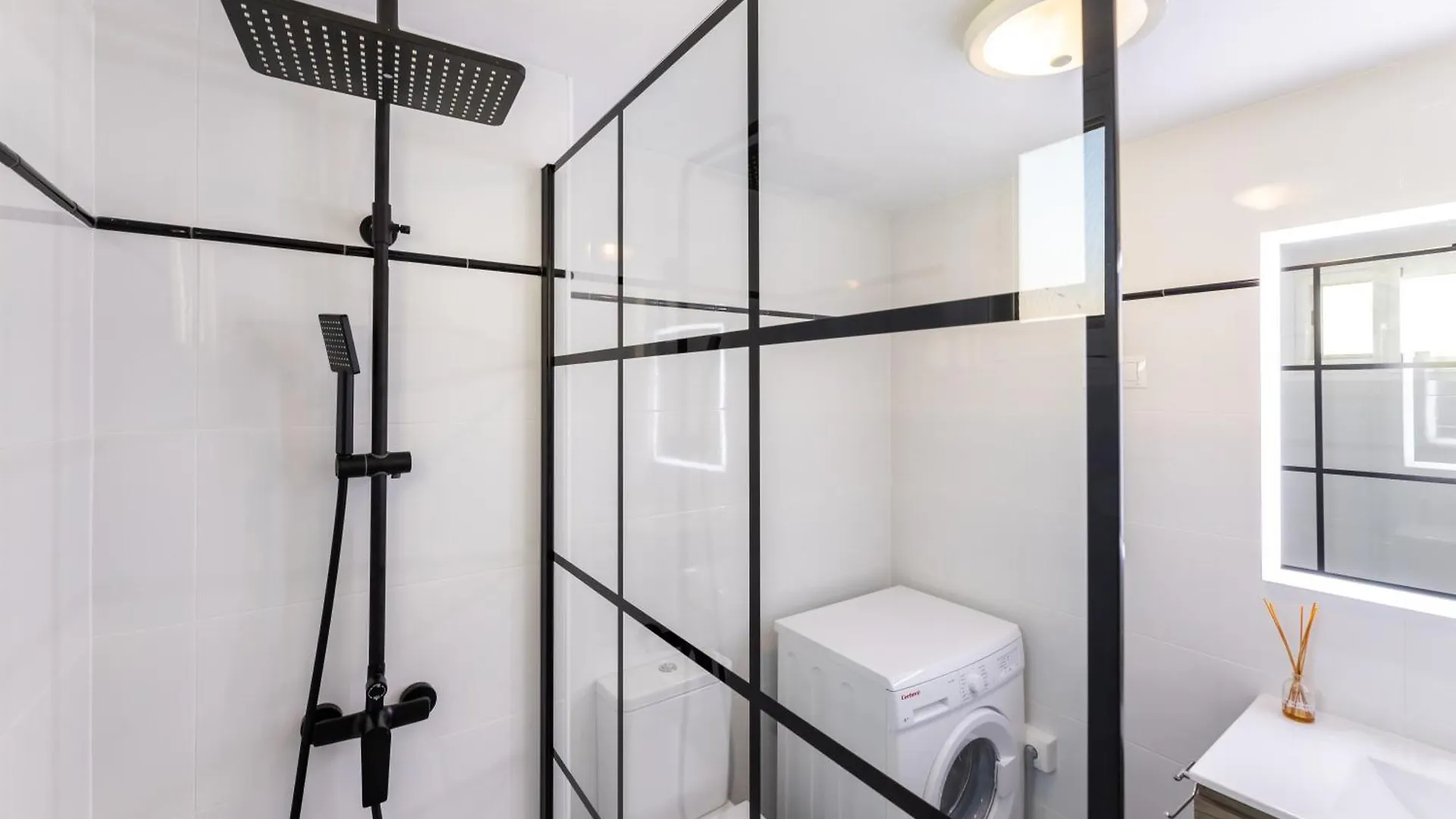 דירות בנאלמדנה Vb Myramar 1Bdr Penthouse Centre-Coast
