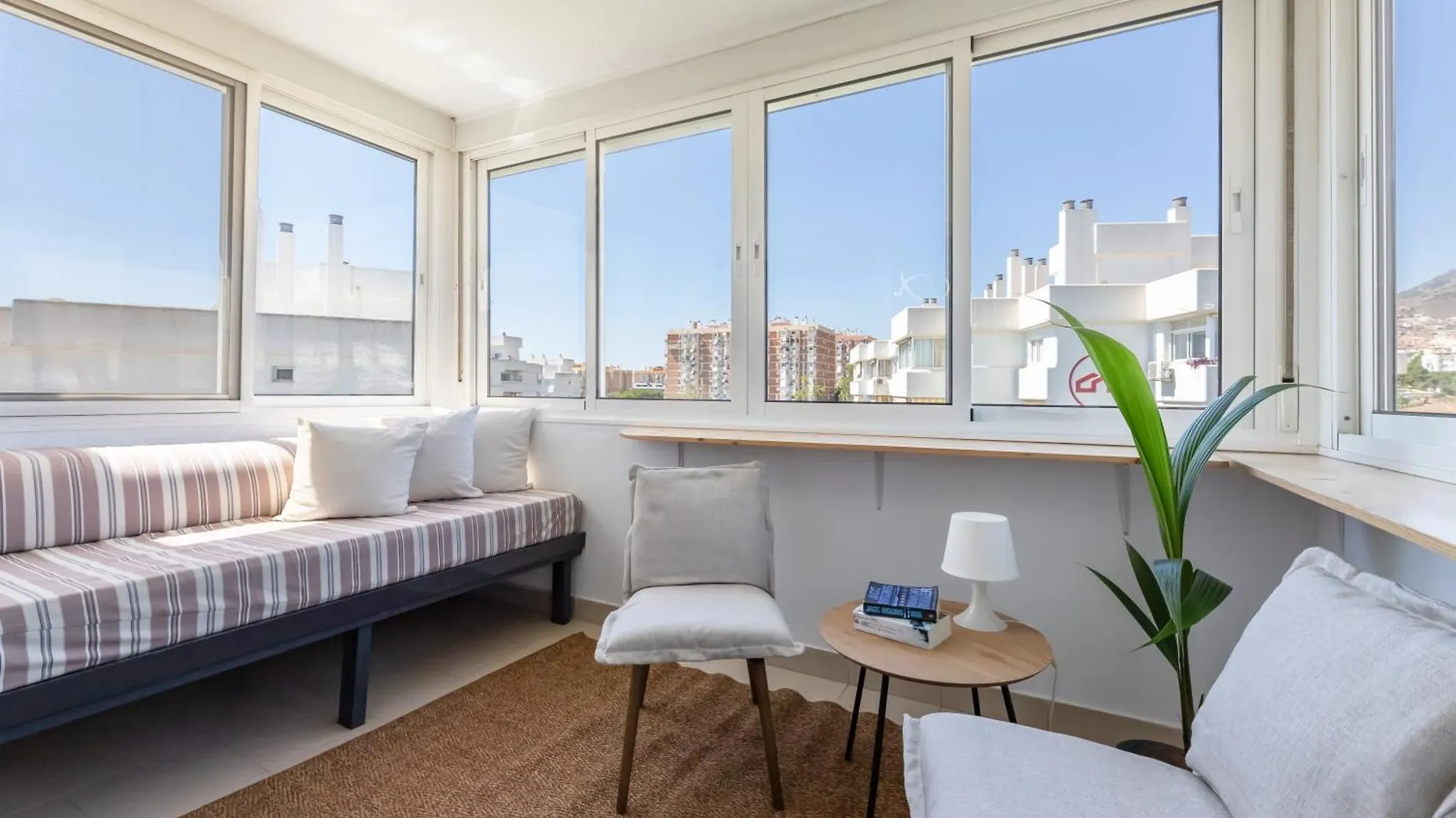 דירות בנאלמדנה Vb Myramar 1Bdr Penthouse Centre-Coast